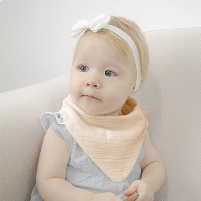 BabyJem Ahşap Diş Kaşıyıcılı Bürümcük Müslin Önlük, Somon